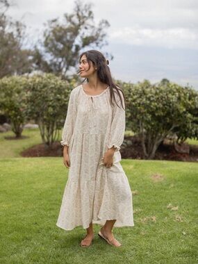 Neuflora Isabella cream dress